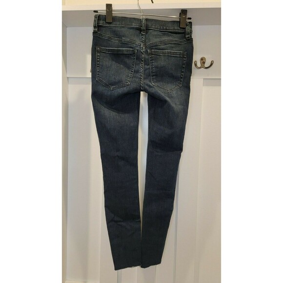 NEW w/ TAGS - FREE PEOPLE Indigo Button Fly Skinny Jeans (Size 24) MSRP $78 - Picture 2 of 2